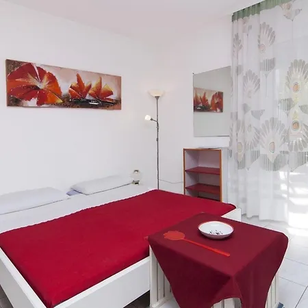 Lejlighed Fuer 2 Personen Ca 25 Qm In Valbandon, Istrien Istrische Riviera *