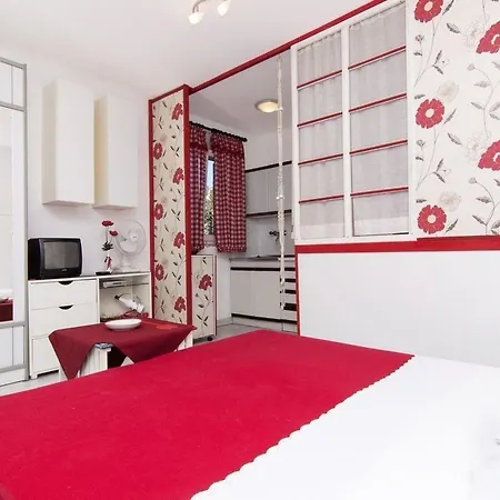Lejlighed Fuer 2 Personen Ca 25 Qm In Valbandon, Istrien Istrische Riviera *